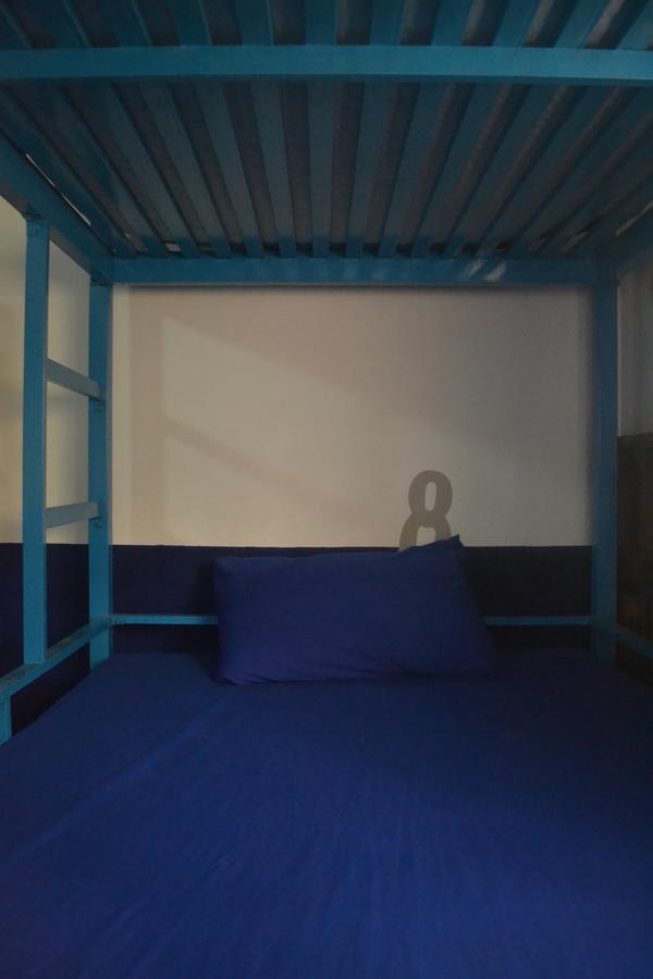 Here Be Dragons Hostel Battambang Luaran gambar